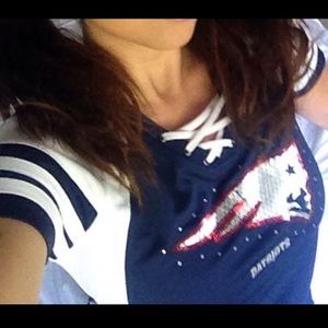 Patriots Women's Majestic Jersey Size Small NWT